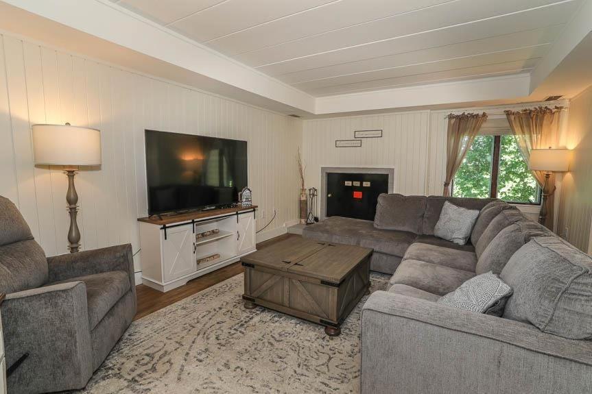 Seven Springs 2 Bedroom Premium Condo, Great For Families
